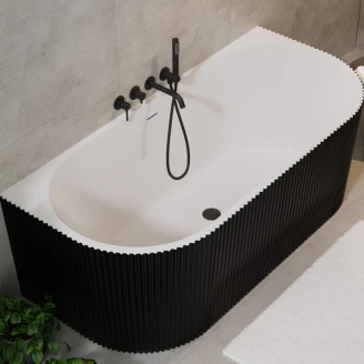 Badekar <strong>Lisse</strong>  Svart Matt 150 cm Veggmontert med Svart Matt Pop-up Bunnventil