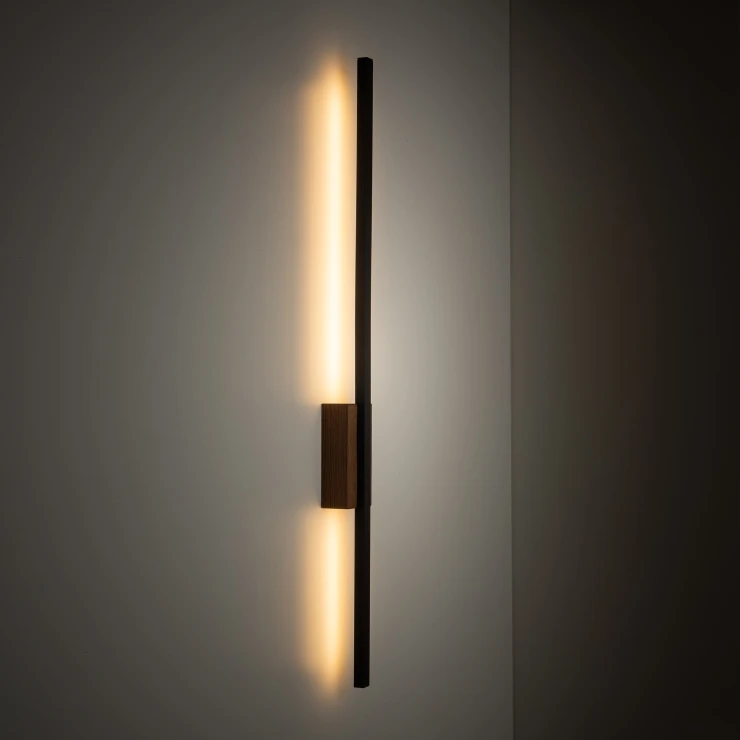 Vegglampe Vertikal Valnøtt Matt 78 cm
