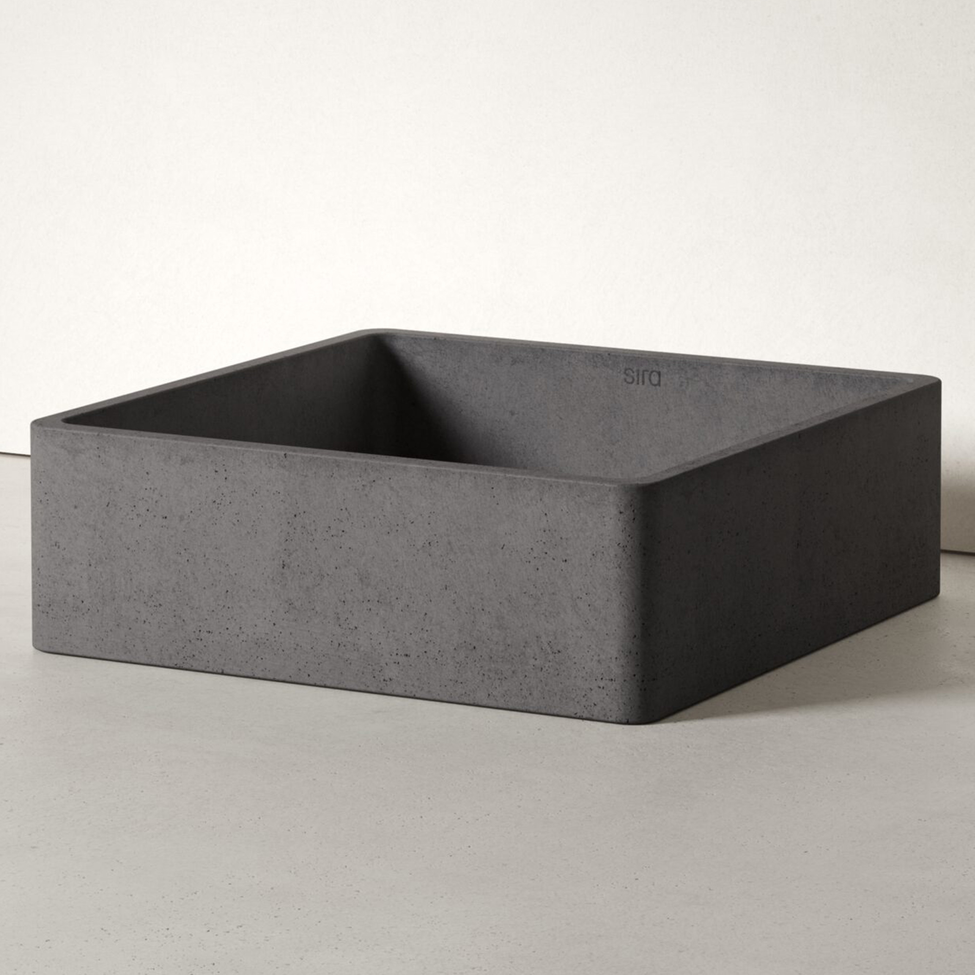 Sira Håndlagde Sement Servant Volcano Mørkgrå Matt 40 cm