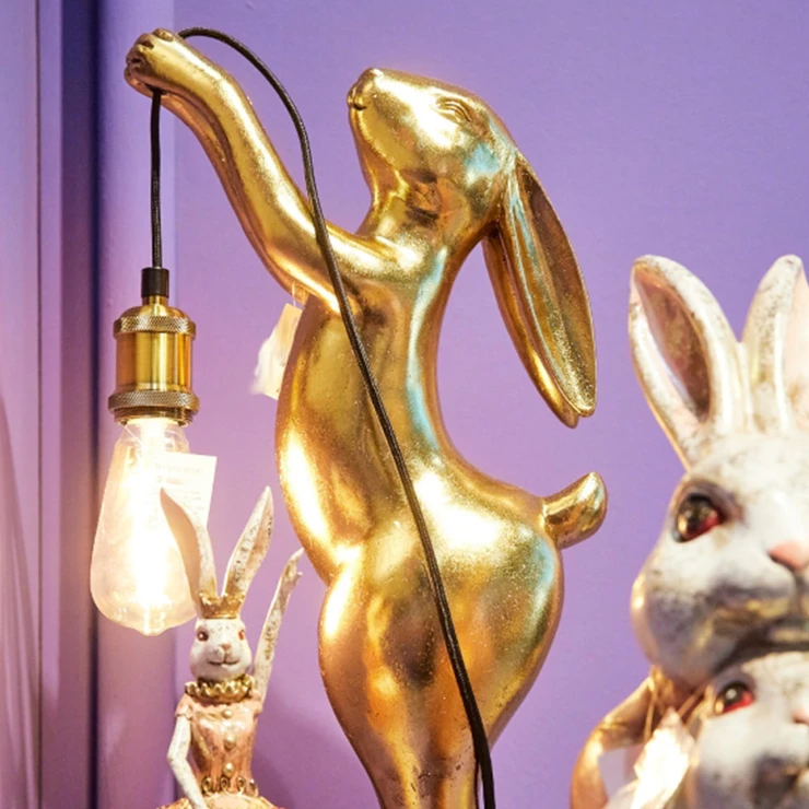 Werner Voss Bordlampe Holding Rabbit Gull Blank