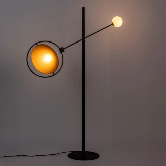Zuiver Gulvlampe <strong>Sirius</strong>  Svart