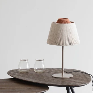 Bordlampe <strong>Kalo</strong>  Beige