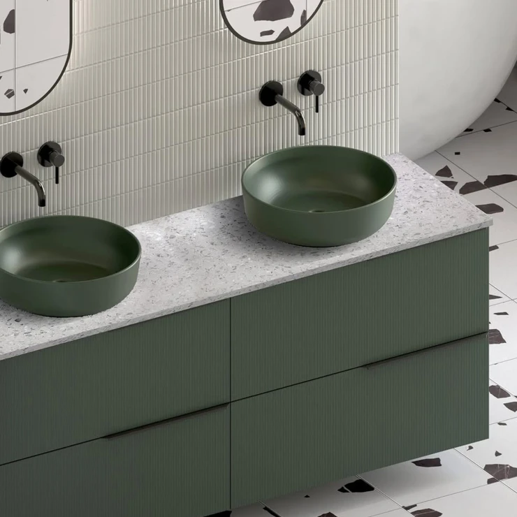 Benkeplate Bloc Terrazzo Hvit Matt 120 cm