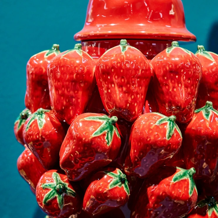 Werner Voss Vase Strawberry Rød Blank