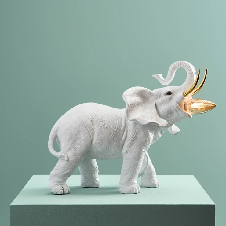 Werner Voss Bordlampe Dumbo Hvit