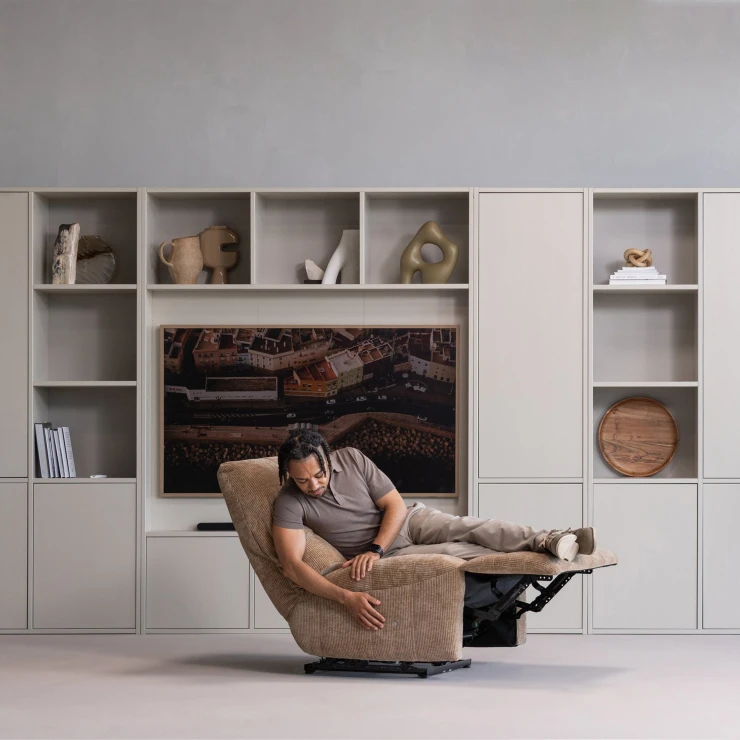 Woood Loungestol Hein Lysebrun