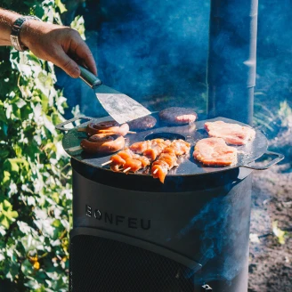 BonFeu Grillset t med Ildsted BonGiano SP Svart, Regnhatt, Plancha & Trekk