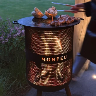 BonFeu Sett med Ildsted BonVes 45 Cortenstål, Plancha & Grillspade