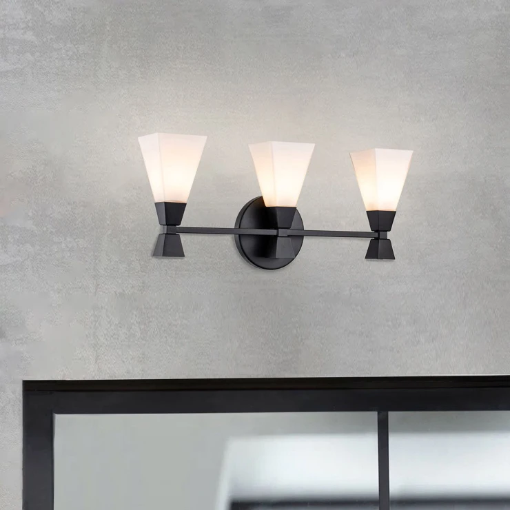 Elstead Vegglampe Trio Bowtie Svart
