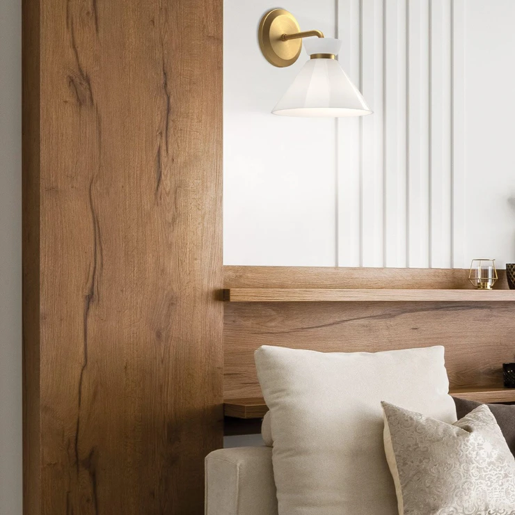 Alora Mood Vegglampe Halston Gull