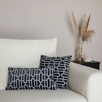 Zuiver Pute <strong>Scape</strong>  Svart 60x30 cm