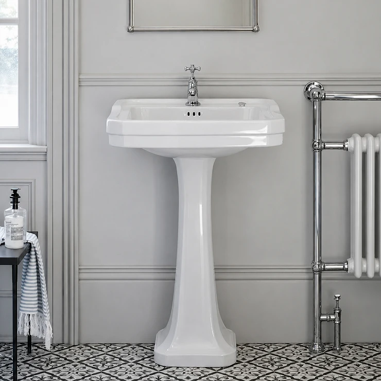 Burlington Servant Edwardian 56 cm Hvit Blank 3 Hål med Piedestal Hvit