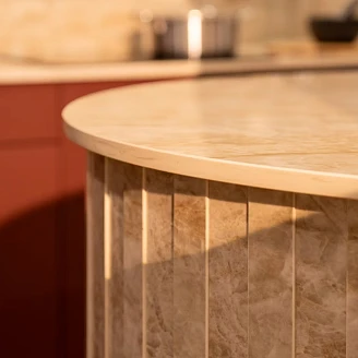 Cosentino Målbestilt Benkeplate Dekton Taga Polerad, 1.2 cm