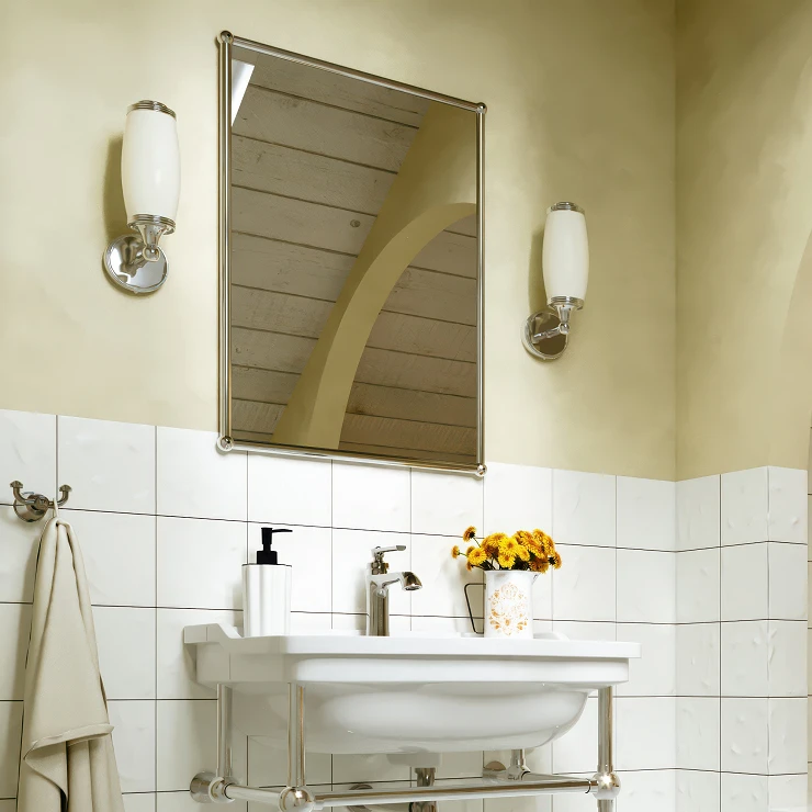 Elstead Vegglampe Eliot Krom