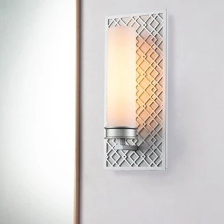 Elstead Vegglampe Ziggy Alpha Lakkert Sølv